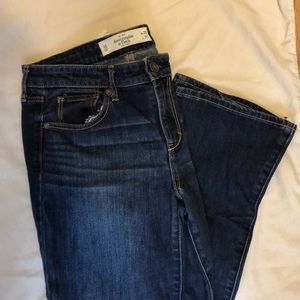 Abercrombie and Fitch 6 (short) jeans